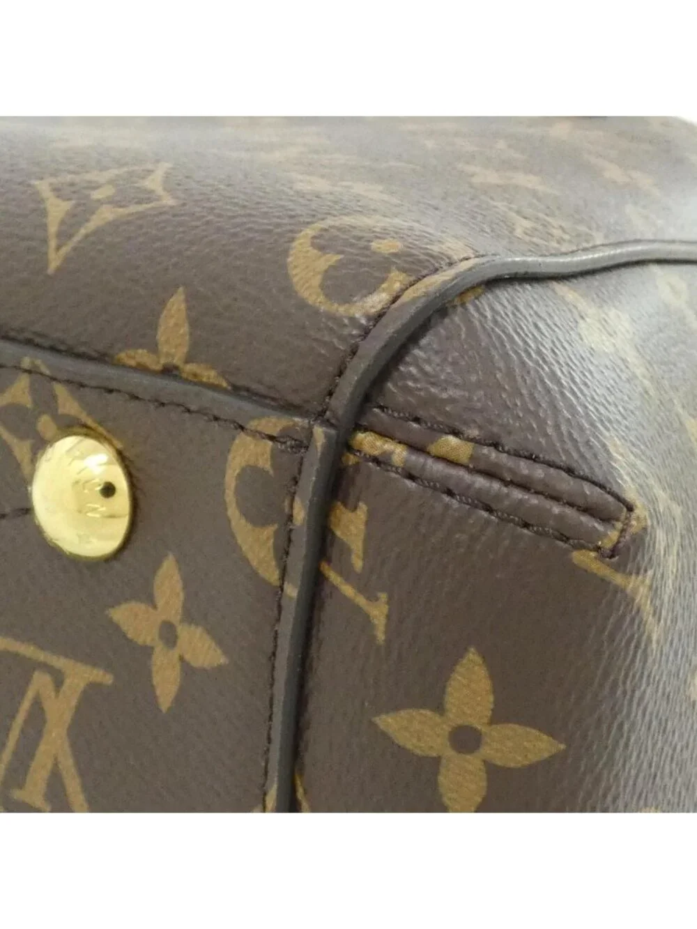 Louis Vuitton Monogram Montaigne BB Bag